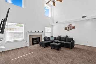 11724 Dunfries Ln in Austin, TX - Building Photo - Building Photo