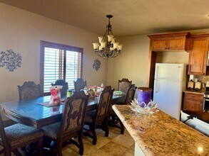 212 Palmers Ct in Elko, NV - Building Photo - Building Photo