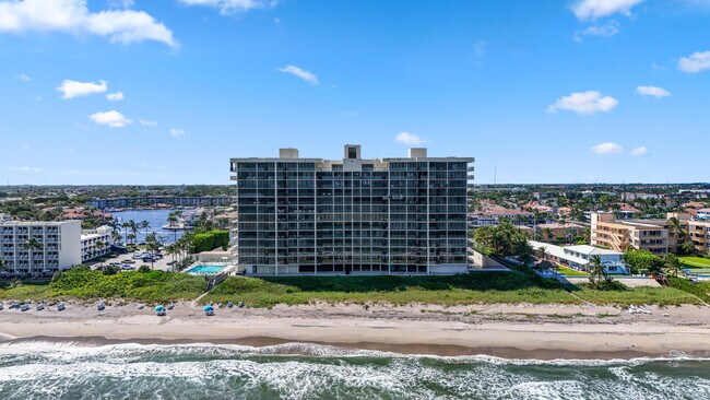 2727 S Ocean Blvd in Highland Beach, FL - Building Photo - Building Photo