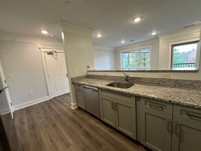 17 Hennery Wy in Medfield, MA - Building Photo - Building Photo