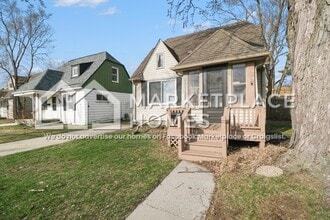 23115 Tawas Ave in Hazel Park, MI - Building Photo - Building Photo
