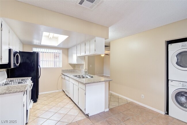 property at 409 N Lamb Blvd