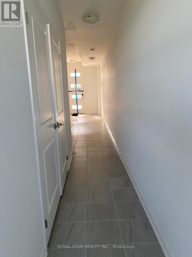 138 Keppel Cir in Brampton, ON - Building Photo - Building Photo