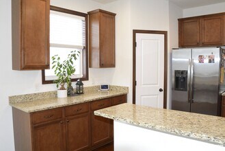 9580 Madison Dr in Chanhassen, MN - Building Photo - Building Photo