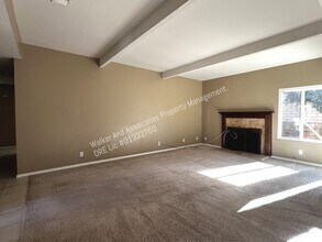 202 Larkspur Dr in Santa Maria, CA - Building Photo - Building Photo