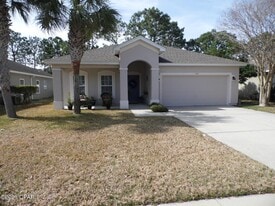 103 Kensington Cir in Panama City Beach, FL - Building Photo