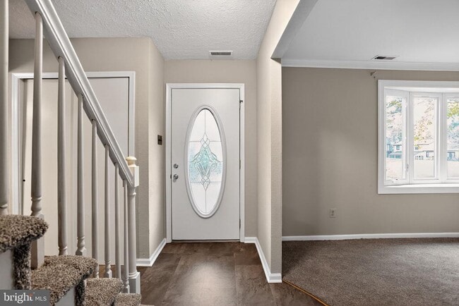 property at 11 Grant Dr