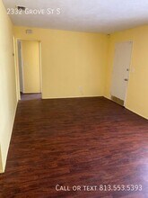 2332 Grove St S in St. Petersburg, FL - Building Photo - Building Photo