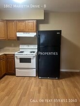 1862 Marietta Dr in Lexington, KY - Building Photo - Building Photo