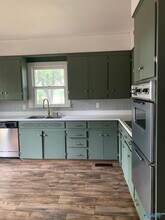 16200 New Cut Rd in Athens, AL - Building Photo - Building Photo