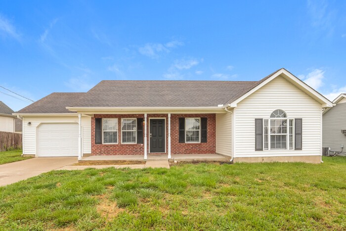 5014 Hectare Ln in La Vergne, TN - Building Photo