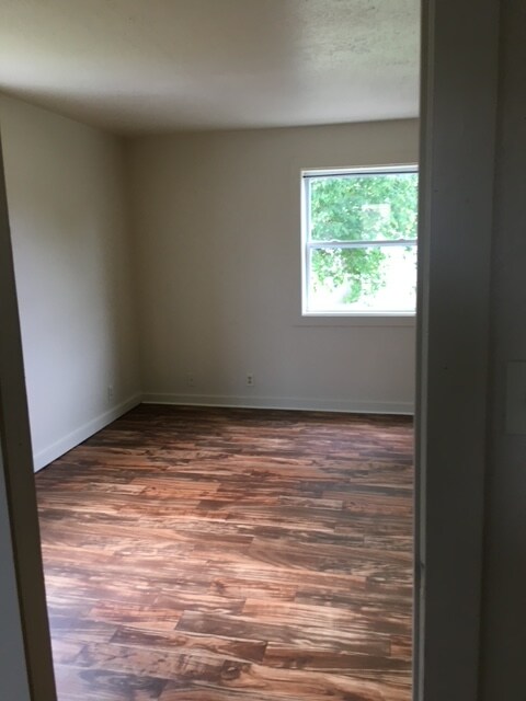 1024 W Washington Ave-Unit -3 in Alpena, MI - Building Photo - Building Photo