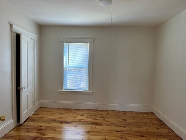 property at 81 Illinois St