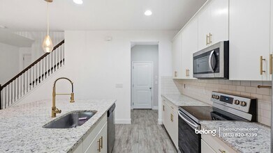 17806 Althea Blue Pl in Lutz, FL - Foto de edificio - Building Photo