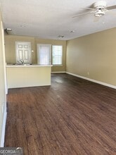 1171 Riverside Terrace in Gainesville, GA - Foto de edificio - Building Photo