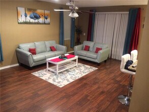 11840 NW 55th St in Coral Springs, FL - Building Photo - Building Photo