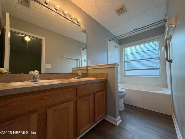 2724 Secret Harbor Dr in Orange Park, FL - Building Photo - Building Photo