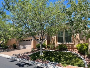11754 Stonewall Springs Ave in Las Vegas, NV - Building Photo - Building Photo