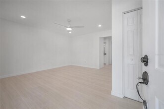 14031 Lemon Valley Pl in Tampa, FL - Building Photo - Building Photo