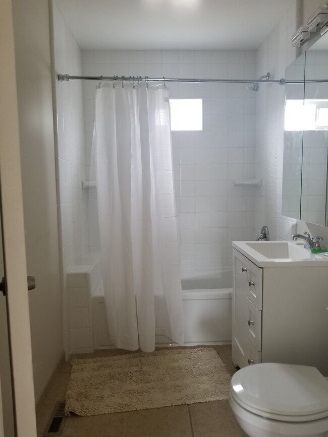 825 Cypress St in Monterey, CA - Building Photo - Building Photo