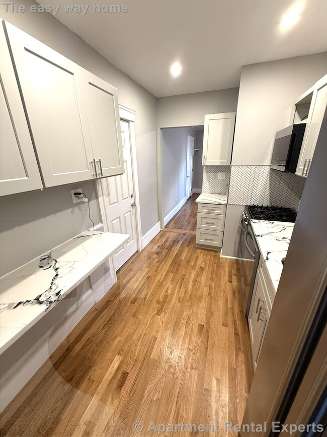 99 Hancock St, Unit #2 in Cambridge, MA - Foto de edificio - Building Photo