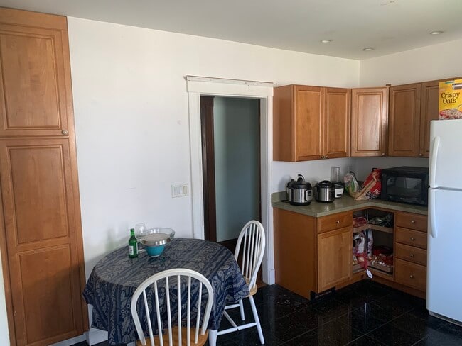 4 Nottinghill Rd, Unit 1 in Boston, MA - Building Photo - Building Photo