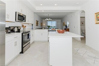 5651 Double Eagle Cir, Unit 4334 in Ave Maria, FL - Foto de edificio - Building Photo