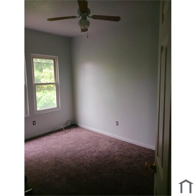 3675 Independence Rd in Cleveland, OH - Building Photo - Building Photo