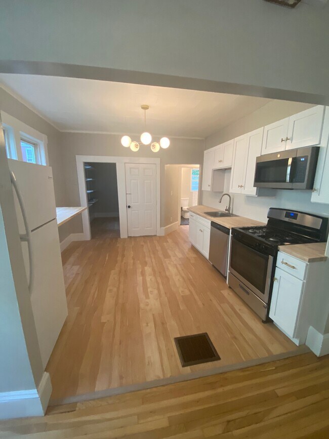 23 Fairmont St Apartments and Nearby Malden Apartments For Rent