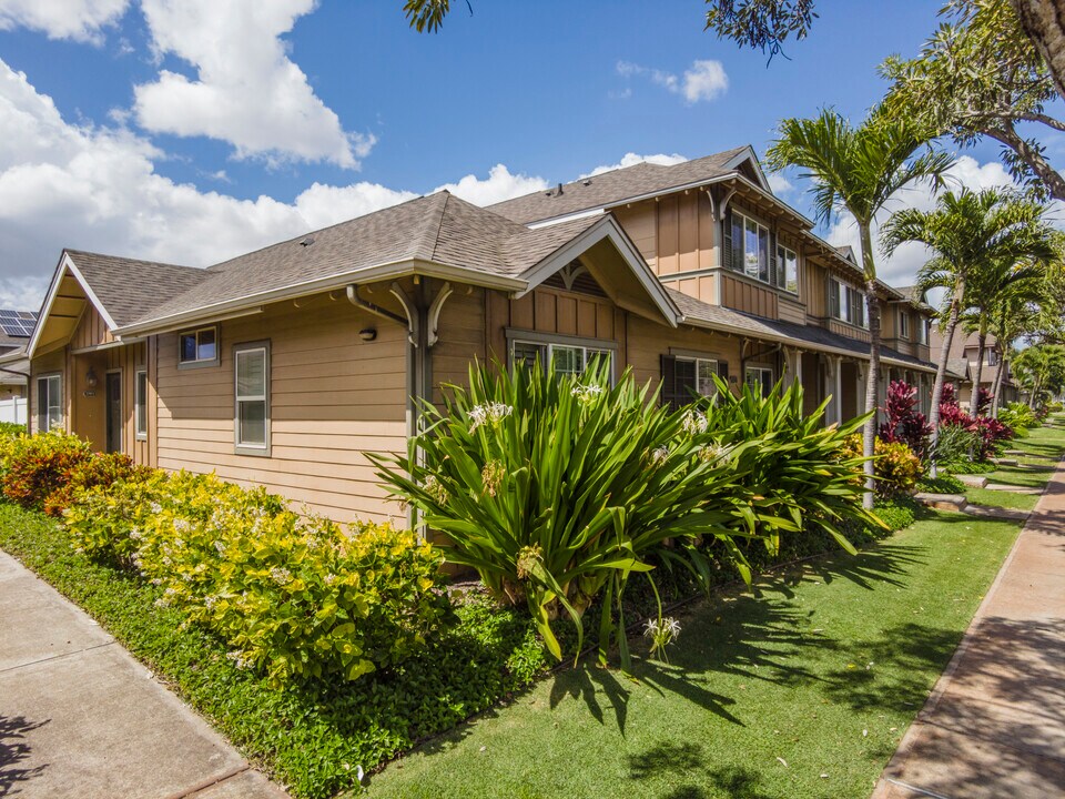 91-2074 Kaioli St in Ewa Beach, HI - Foto de edificio