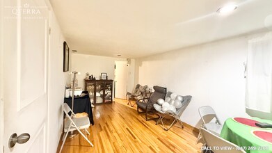 63 Greenwin Village Rd in Toronto, ON - Building Photo - Building Photo