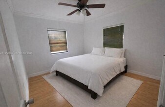 3614 SW 58th Ave in Miami, FL - Building Photo - Building Photo