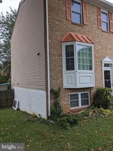 1086 Travis Ln in Gaithersburg, MD - Building Photo - Building Photo