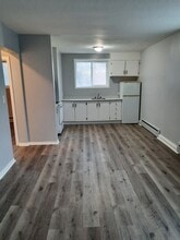 315 Kent St in Whitby, ON - Building Photo - Building Photo