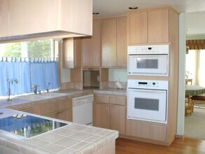 201 Foursome Dr in Sequim, WA - Building Photo - Building Photo