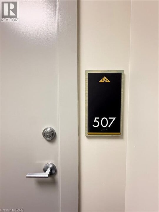 1100 Lackner Pl in Kitchener, ON - Building Photo