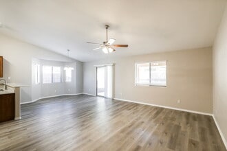 3295 S Rainburst Pl in Tucson, AZ - Building Photo - Building Photo