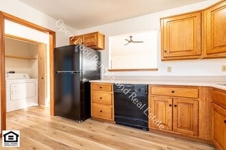 1510-1512 Fieldstone Dr in Fort Wayne, IN - Building Photo - Building Photo