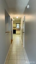 4702 Hana Rd in Edison, NJ - Building Photo - Building Photo