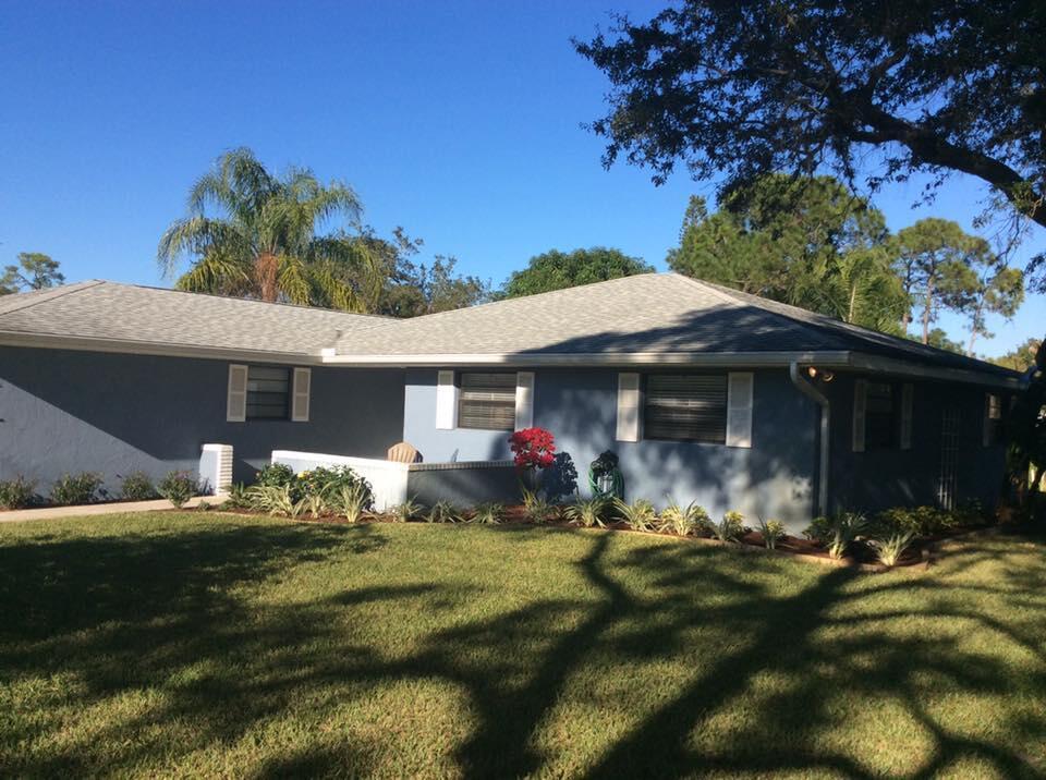 2453 SW Murphy Rd in Palm City, FL - Building Photo