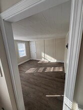 12 Ayer Rd in Shirley, MA - Building Photo - Building Photo