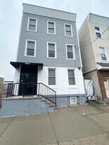 3413 John F. Kennedy Blvd in Jersey City, NJ - Building Photo