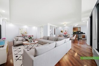 200 Winston Dr in Cliffside Park, NJ - Building Photo - Building Photo