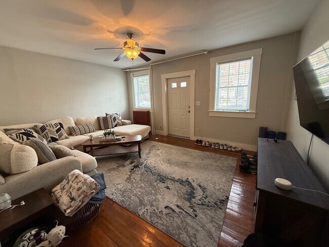 348 Dorchester St in Boston, MA - Building Photo - Building Photo