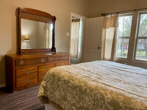 798 Madison St in Carthage, TX - Building Photo - Building Photo