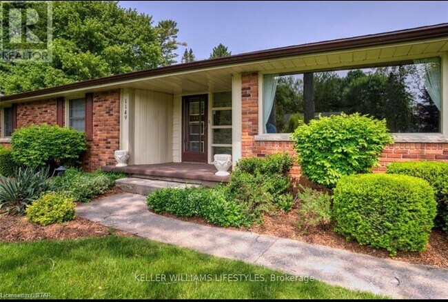 1149 St Anthony Rd in London, ON - Building Photo - Building Photo