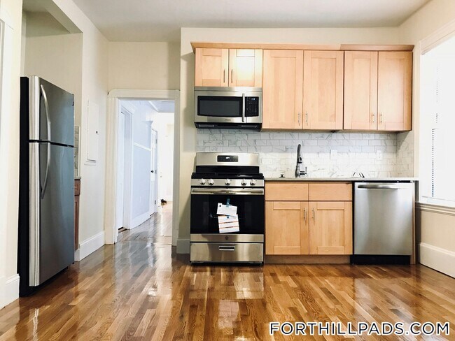 114 Thornton St in Boston, MA - Building Photo - Building Photo