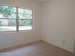 122 Husson Ave in Palatka, FL - Foto de edificio - Building Photo