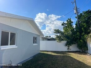1470 Morgan Dr in Merritt Island, FL - Building Photo - Building Photo