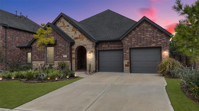 property at 28227 Cedar Peak Dr